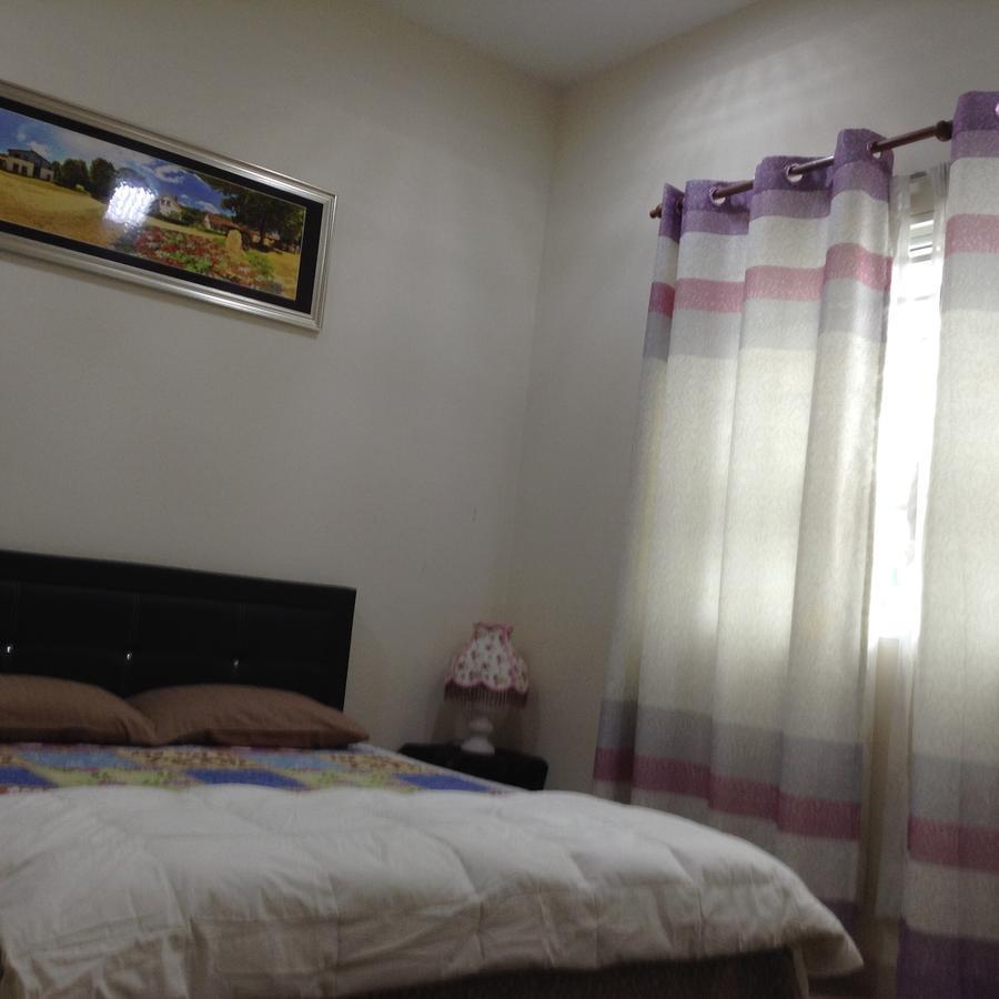 Kenanga Homestay Nilai Luaran gambar