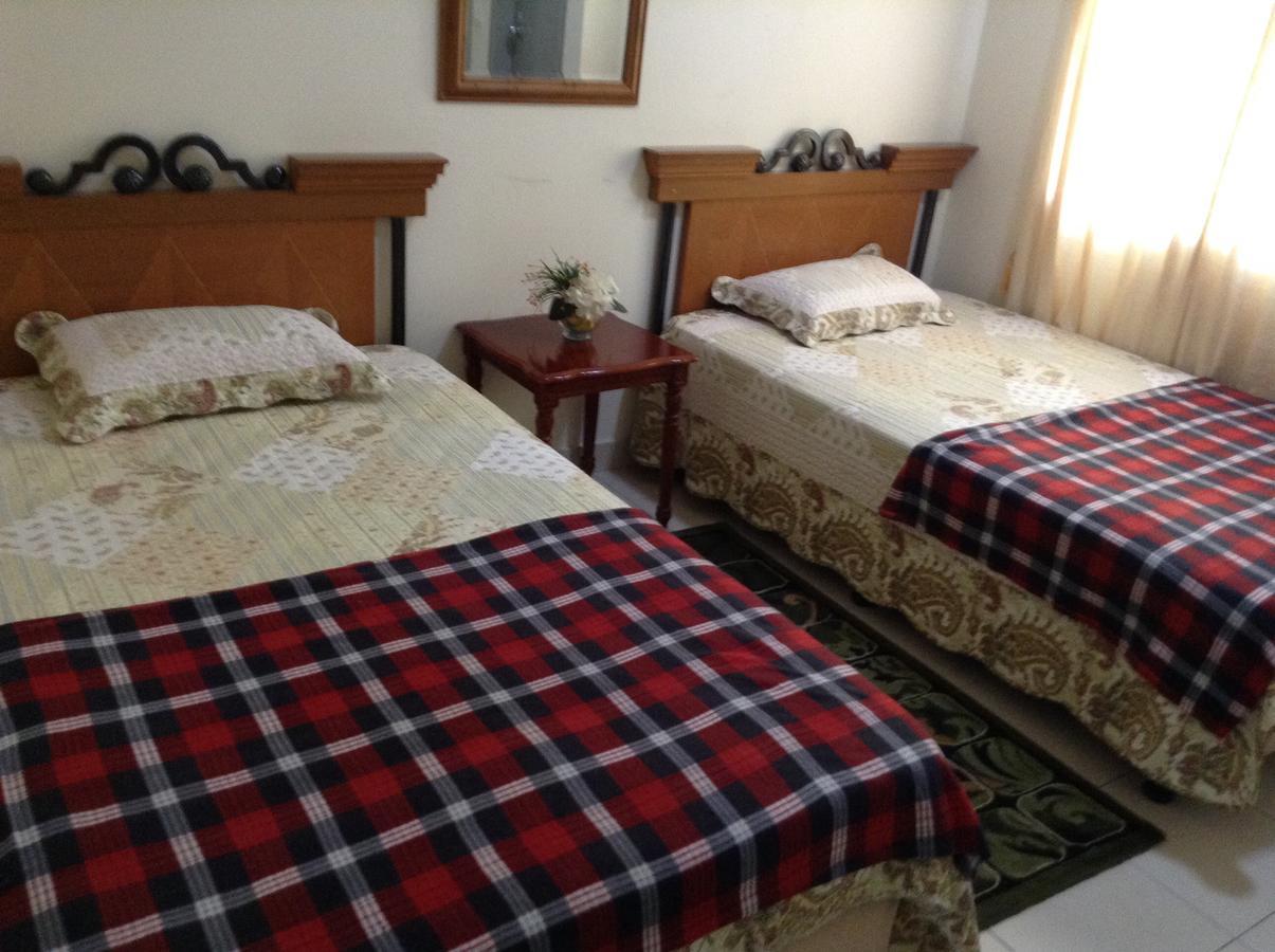 Kenanga Homestay Nilai Luaran gambar